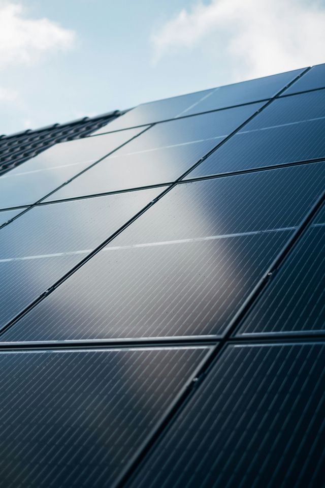 Grüner Klimaschutz wirkt – Solarausbau auf Rekordkurs