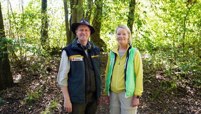 Waldbegehung mit Thekla Walker MdL und Revierförster Achim Klausner